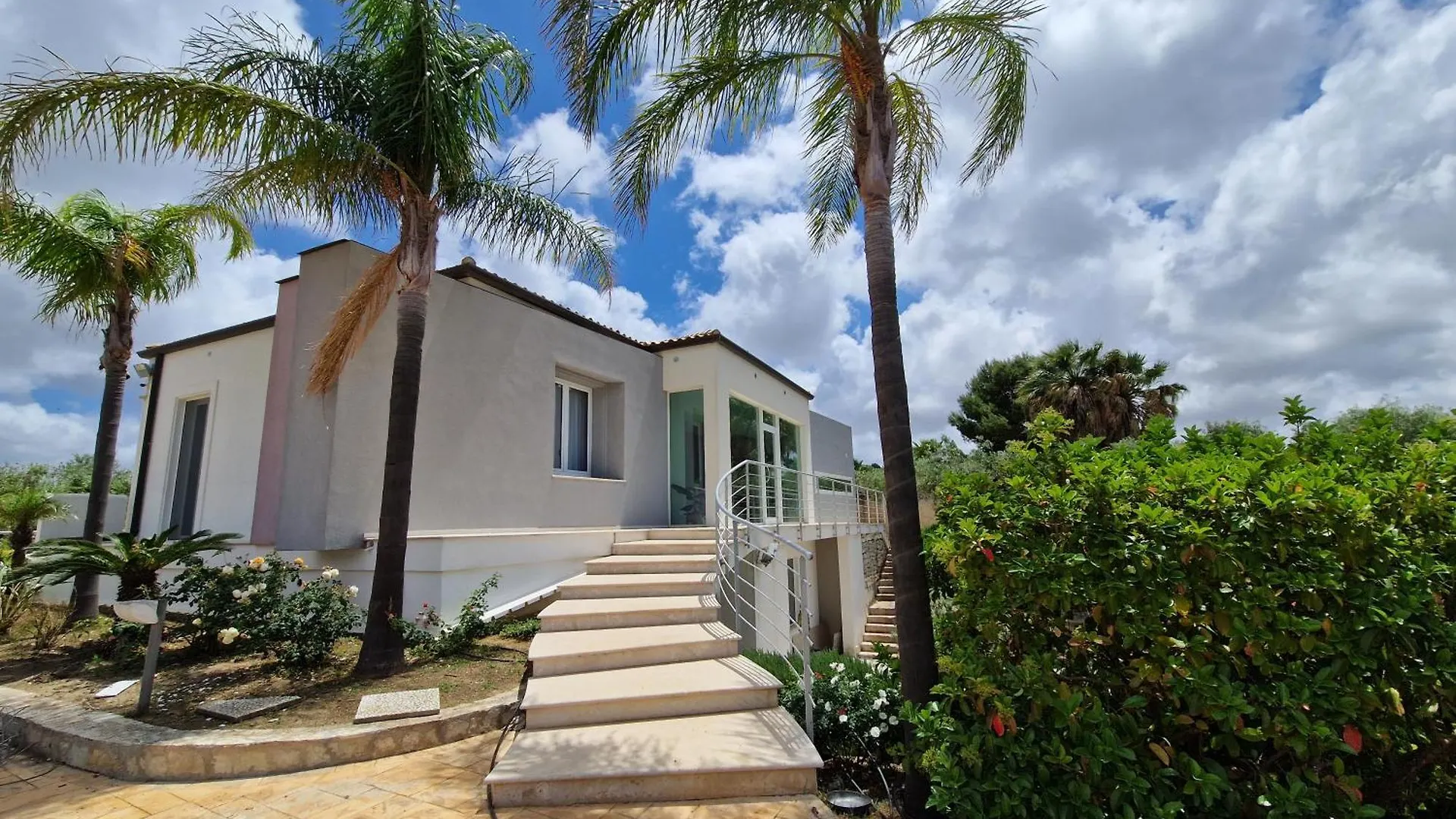 Villa Virginia - Relax And Private Pool Paceco