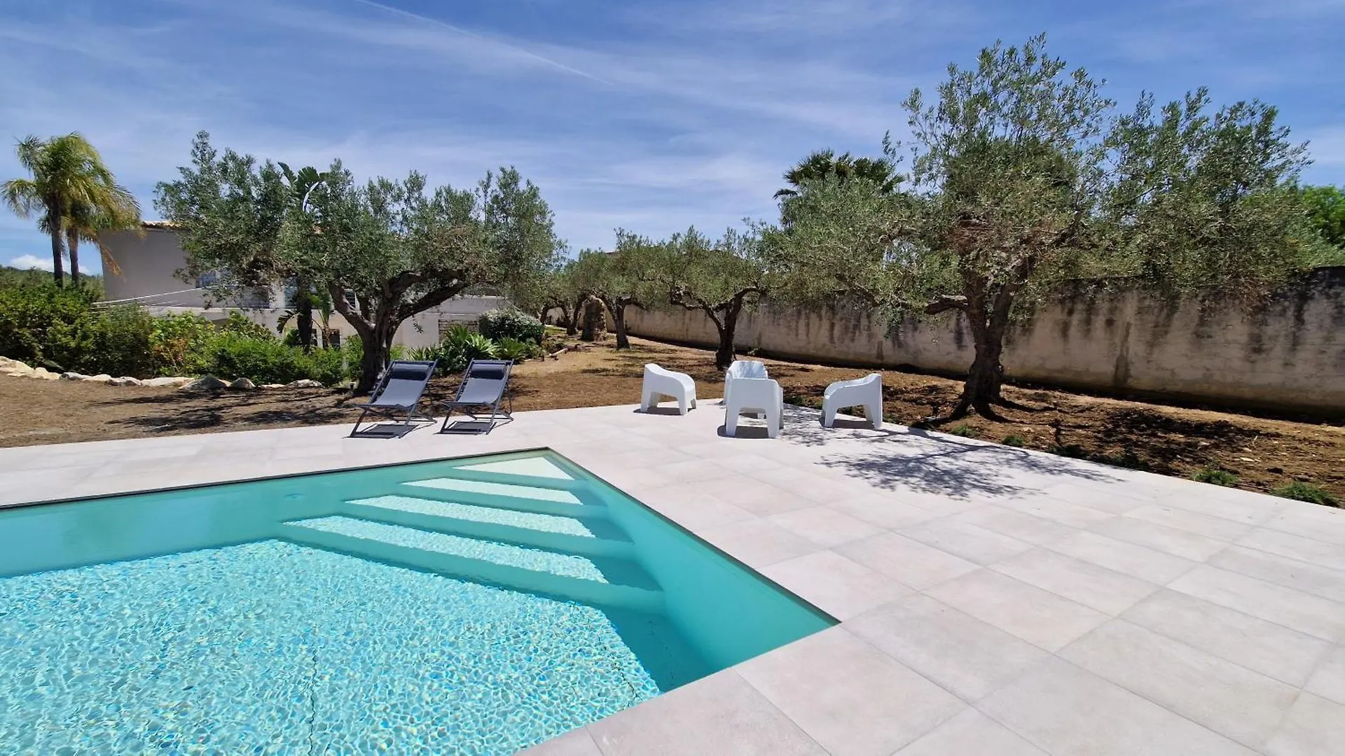 Villa Virginia - Relax And Private Pool Paceco