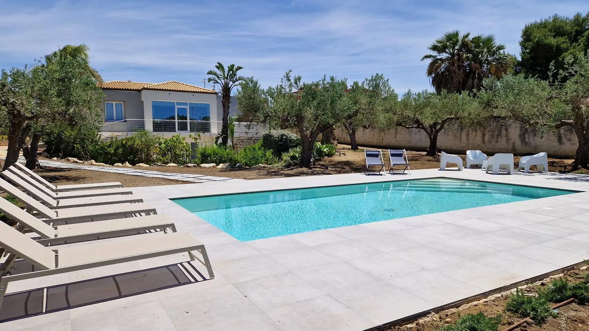 Villa Virginia - Relax And Private Pool Paceco