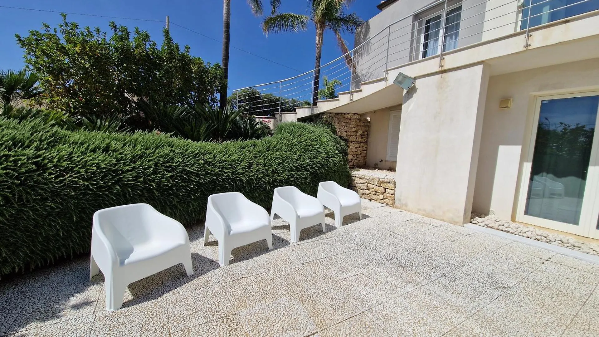 Villa Virginia - Relax And Private Pool Paceco